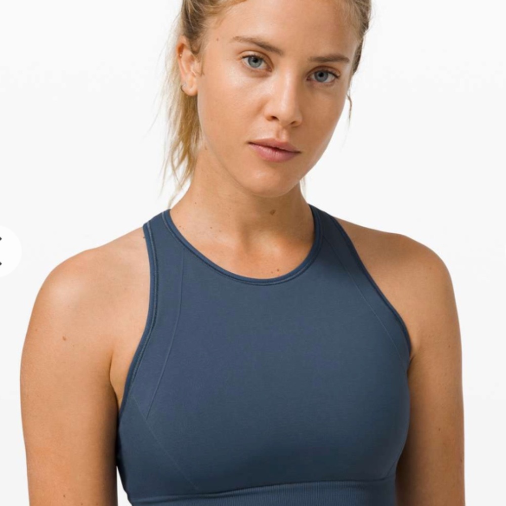 Lululemon Ebb to Train Bra size 8 Iron Blue EUC like new